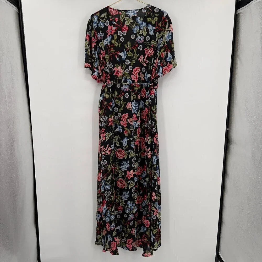 Missguided Plus Floral Wrap Over Dress Size 18 NWT - Picture 2 of 12